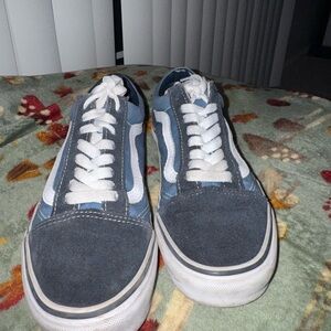 Vans Men's Navy and White Sneakers